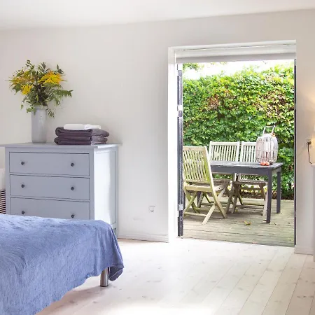 Kamilla's Cottage, 1 Km. From The *