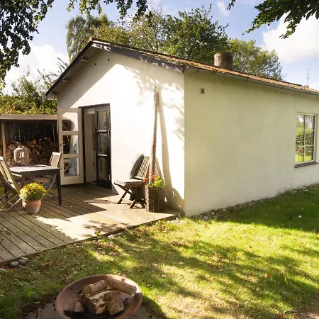 Kamilla's Cottage, 1 Km. From The * Stege